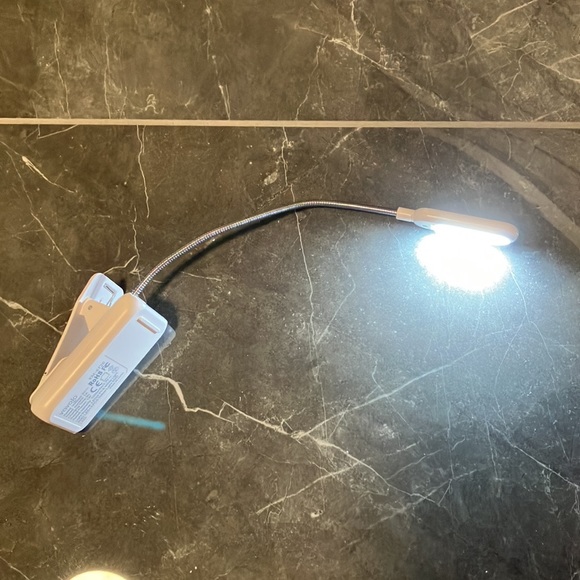 Book Light - Picture 8 of 9